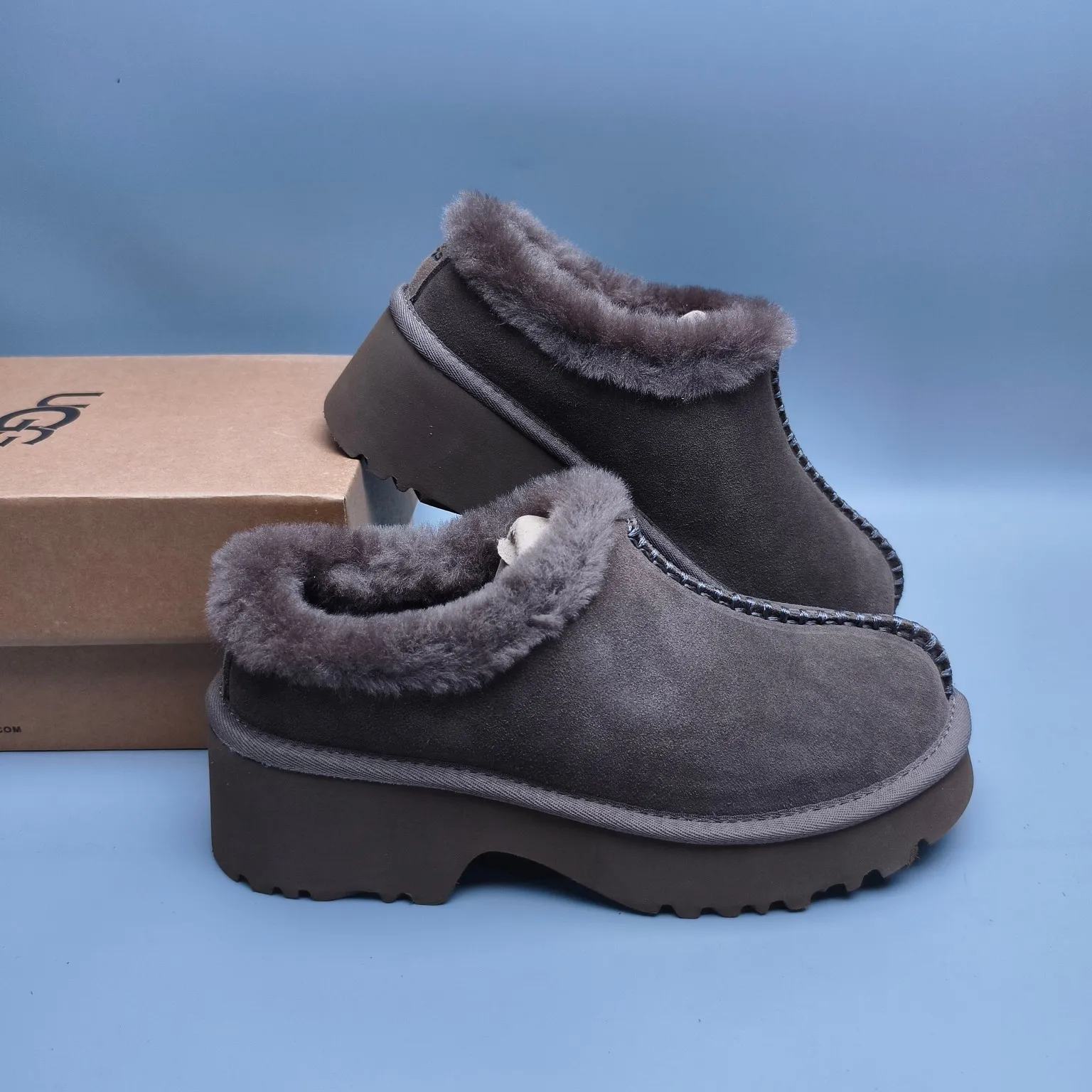 💰480 UGG sheepskin all-in-one snow boots 2510 thick-soled wedge fashion shoes Color: maroon sand walnut Matching size: 35-40